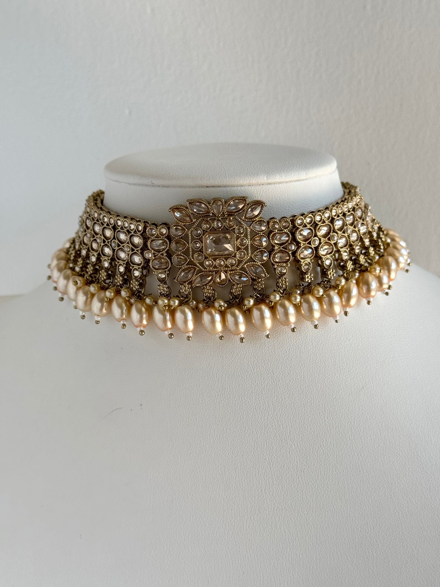 Polki Choker Set Radiant