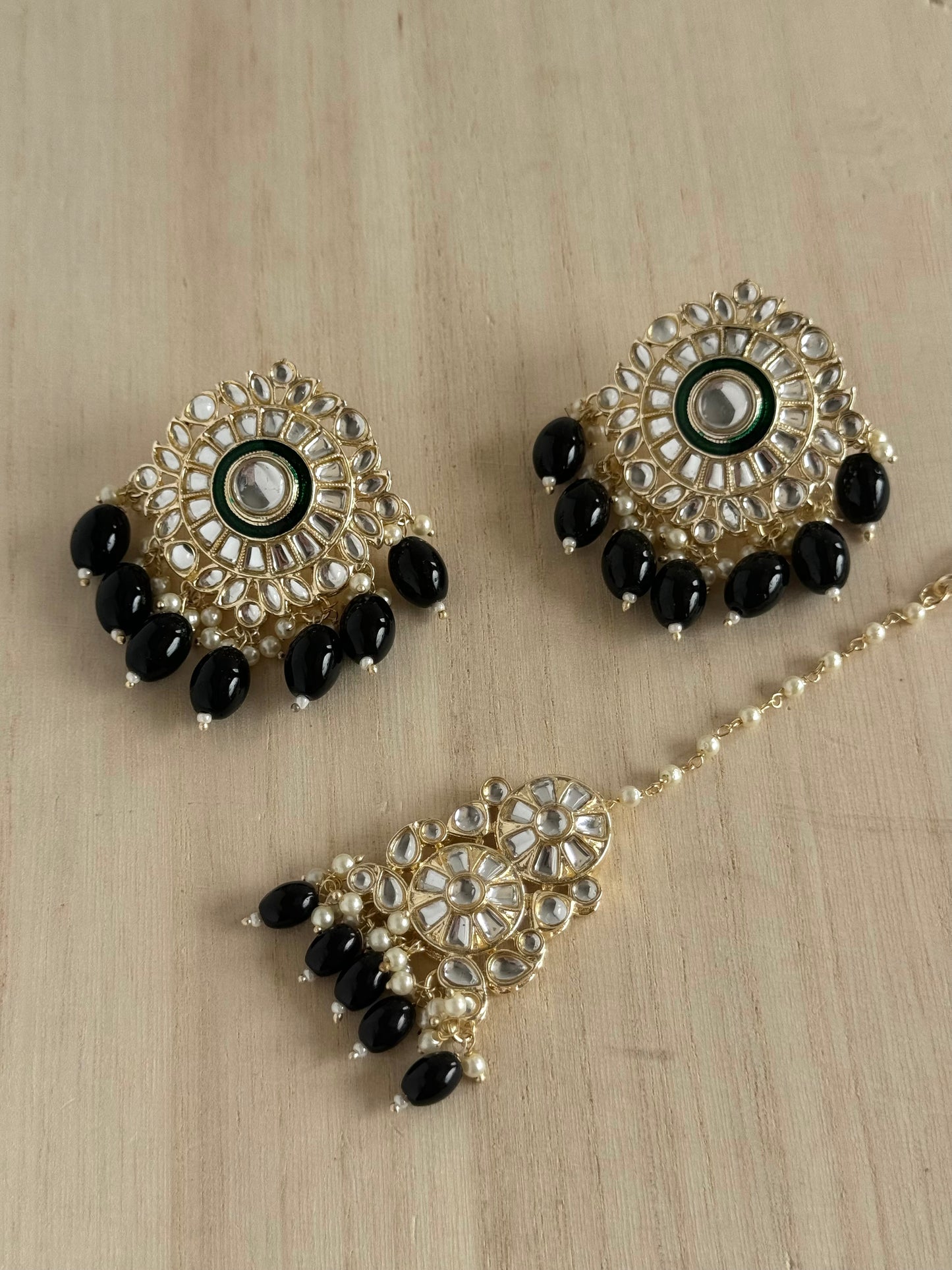 Kundan Choker Set