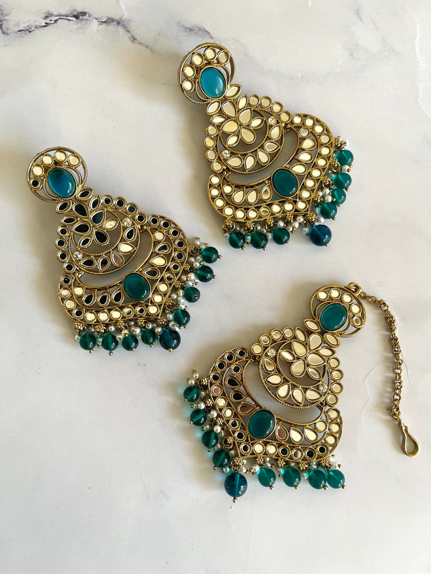 Mirror Peacock Tikka Set - Mannatjewels