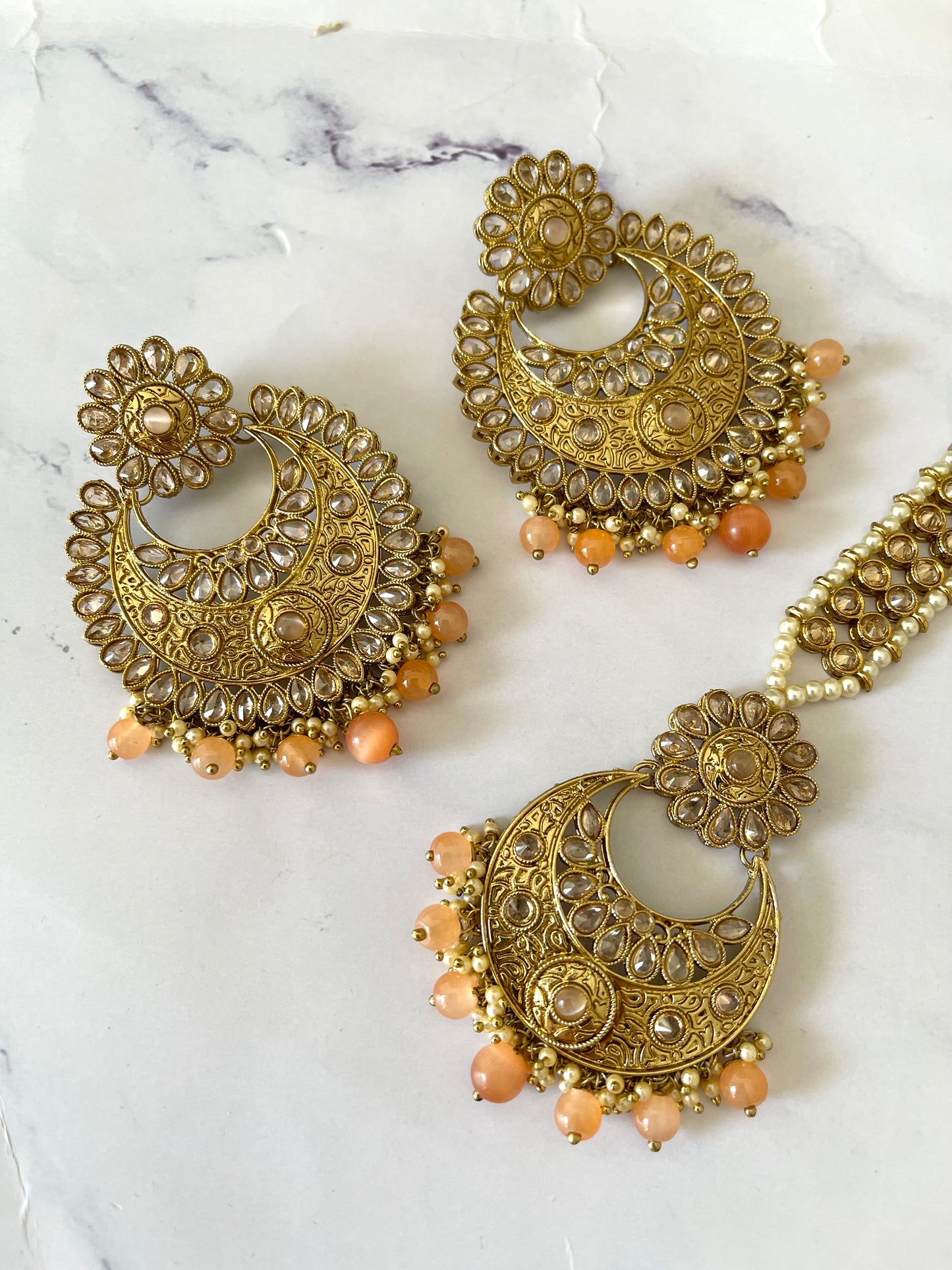 Reverse AD Tikka Set in Peach - Mannatjewelz