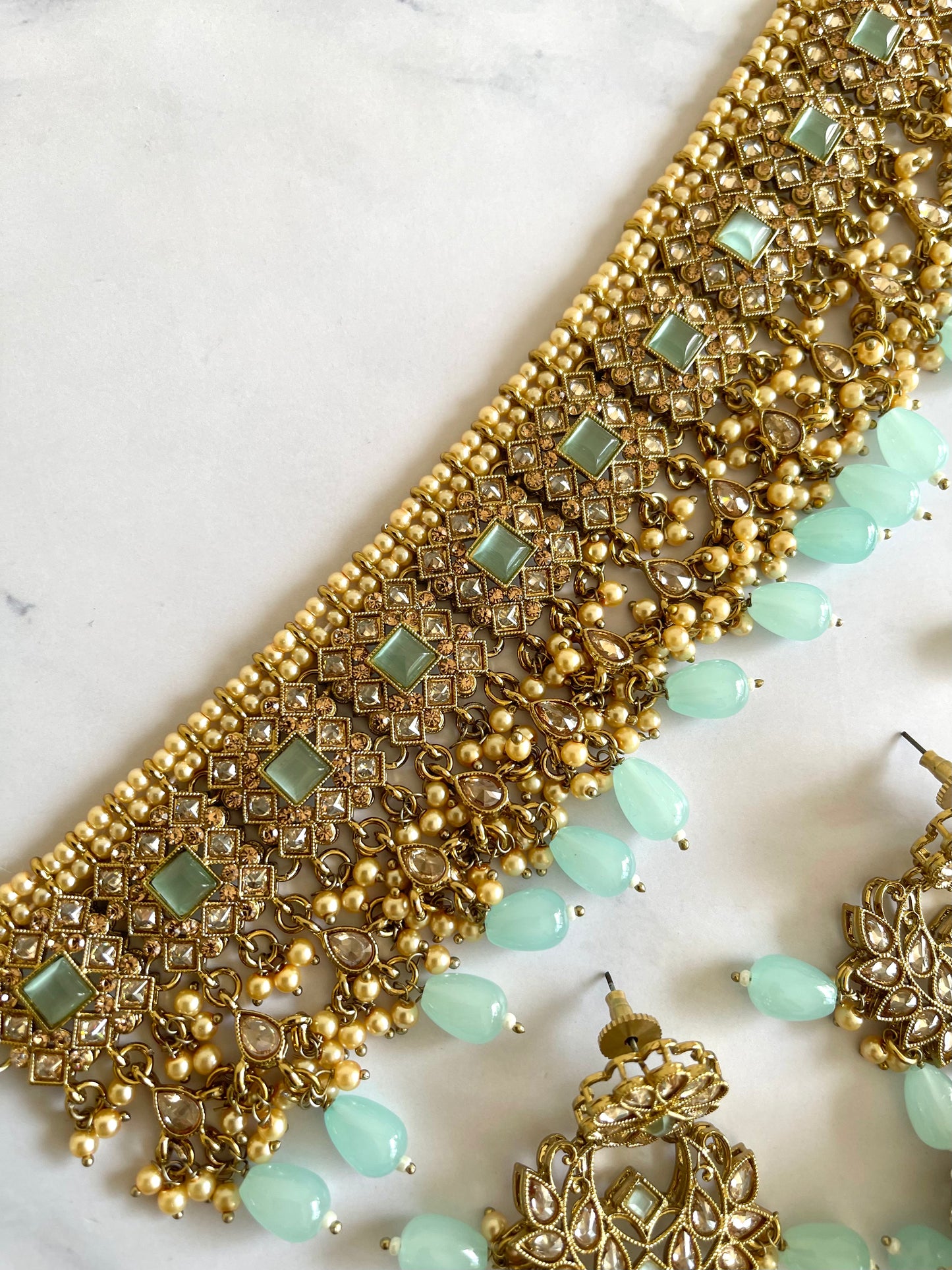 Polki Choker Set in Pastel Blue - Mannatjewelz