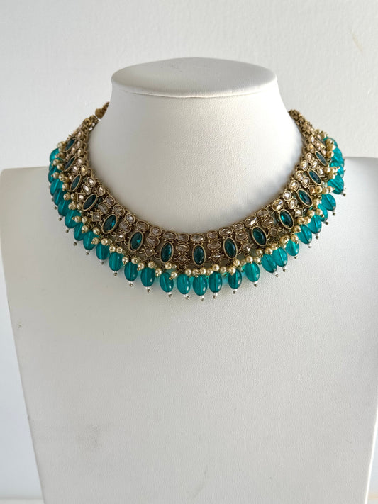 Stunning Polki Necklace Set