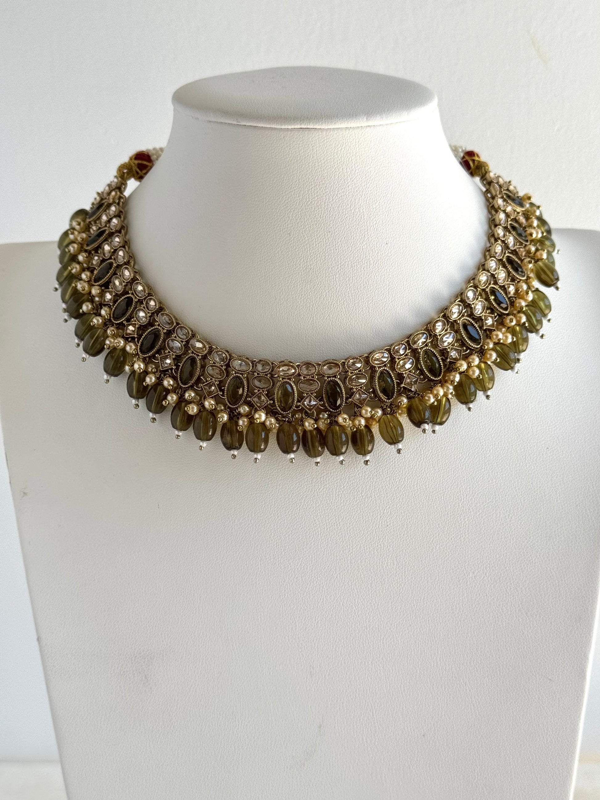 Mannat Jewelz Polki Necklace Set
