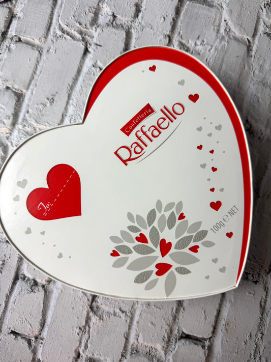 Raffaello Chocolates Pack